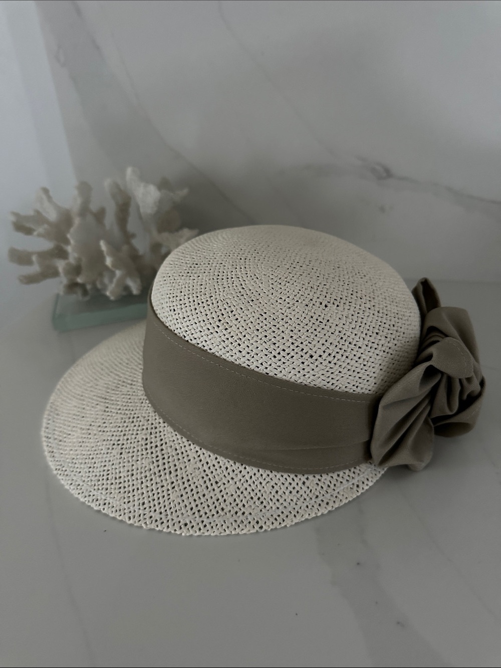 Fiesta Neutral Straw Cloche with Olive  brown Band.